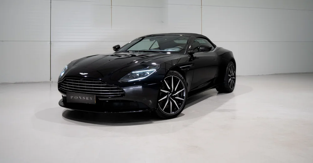 Aston Martin DB11 Volante 2018, gerealiseerd door PONSEN Selected Cars